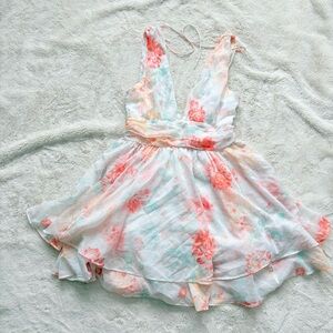 Abercrombie & Fitch Floral Fairycore Dress – Size Medium| Pastel V‑Neck Mini